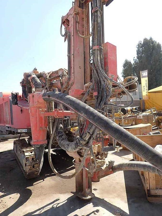 Fúrógép Sandvik DX800: 11 kép.