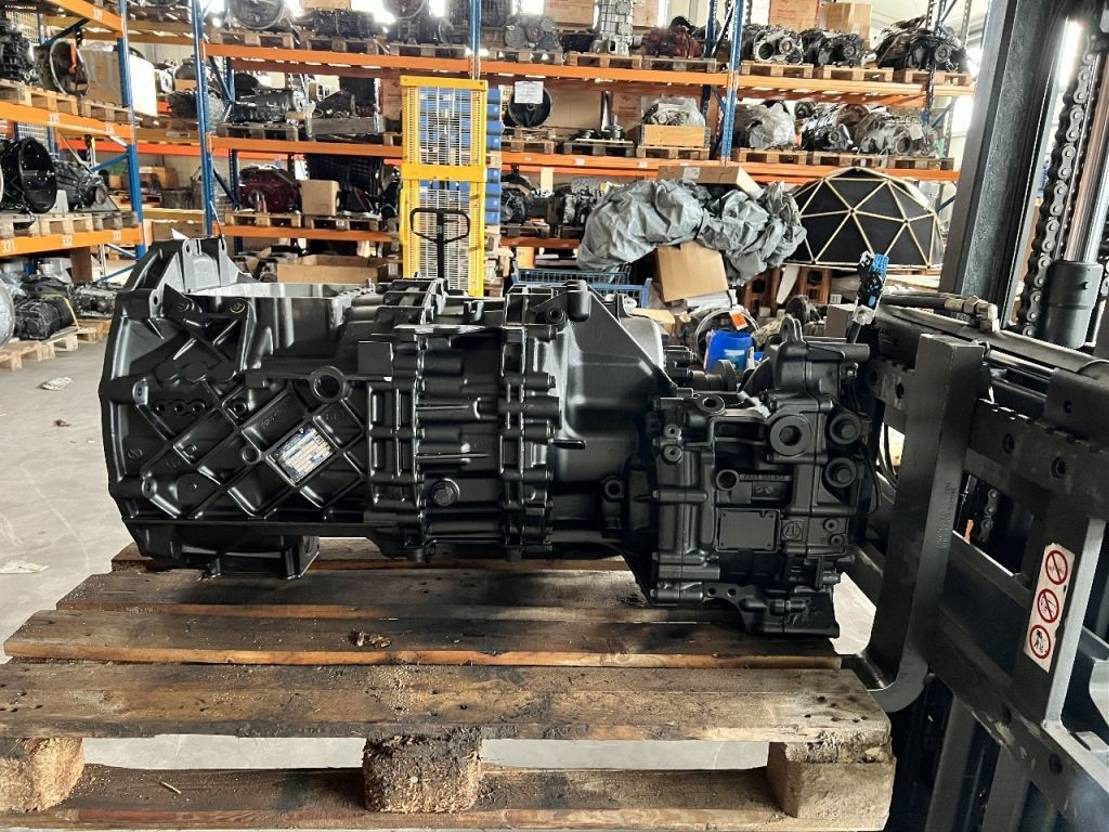 MAN TGA ZF Getriebe 12AS2331 TO - Sebességváltó - Teherautó: 1 kép. MAN TGA ZF Getriebe 12AS2331 TO - Sebességváltó - Teherautó: 1 kép.