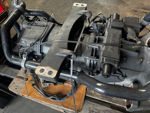 MAN Tipmatic 2700NM R4100 - Sebességváltó: 1 kép. MAN Tipmatic 2700NM R4100 - Sebességváltó: 1 kép.