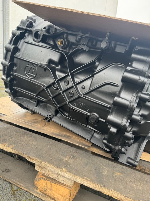 ZF 12TX2210 TD - Sebességváltó - Teherautó: 5 kép. ZF 12TX2210 TD - Sebességváltó - Teherautó: 5 kép.