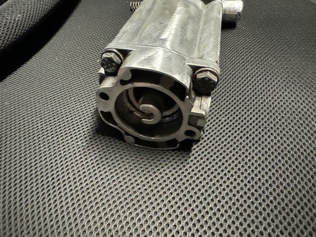 ZF NEW ECOSPLIT Zylinder - Sebességváltó és alkatrészek - Teherautó: 2 kép. ZF NEW ECOSPLIT Zylinder - Sebességváltó és alkatrészek - Teherautó: 2 kép.