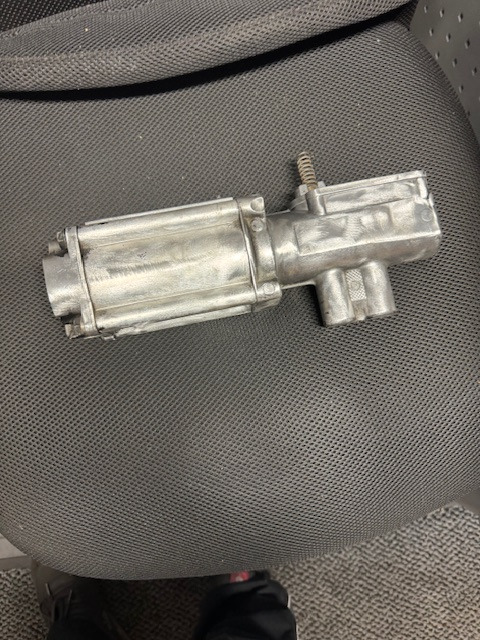 ZF NEW ECOSPLIT Zylinder - Sebességváltó és alkatrészek - Teherautó: 1 kép. ZF NEW ECOSPLIT Zylinder - Sebességváltó és alkatrészek - Teherautó: 1 kép.