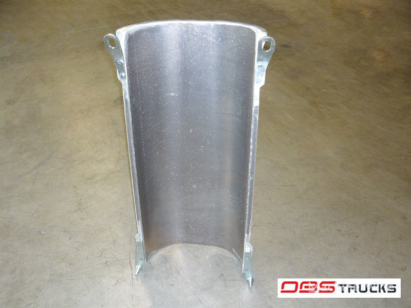 Rynna przedłużająca aluminiowa, Extension chute aluminum LIEBHERR 0-01-98 LIEBHERR concrete mixer - Alkatrész - Betonmixer: 1 kép. Rynna przedłużająca aluminiowa, Extension chute aluminum LIEBHERR 0-01-98 LIEBHERR concrete mixer - Alkatrész - Betonmixer: 1 kép.