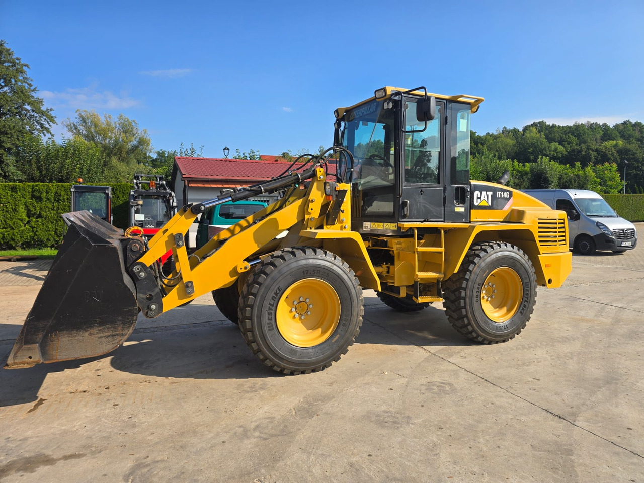 CATERPILLAR IT 14G - Gumikerekes homlokrakodó: 1 kép. CATERPILLAR IT 14G - Gumikerekes homlokrakodó: 1 kép.