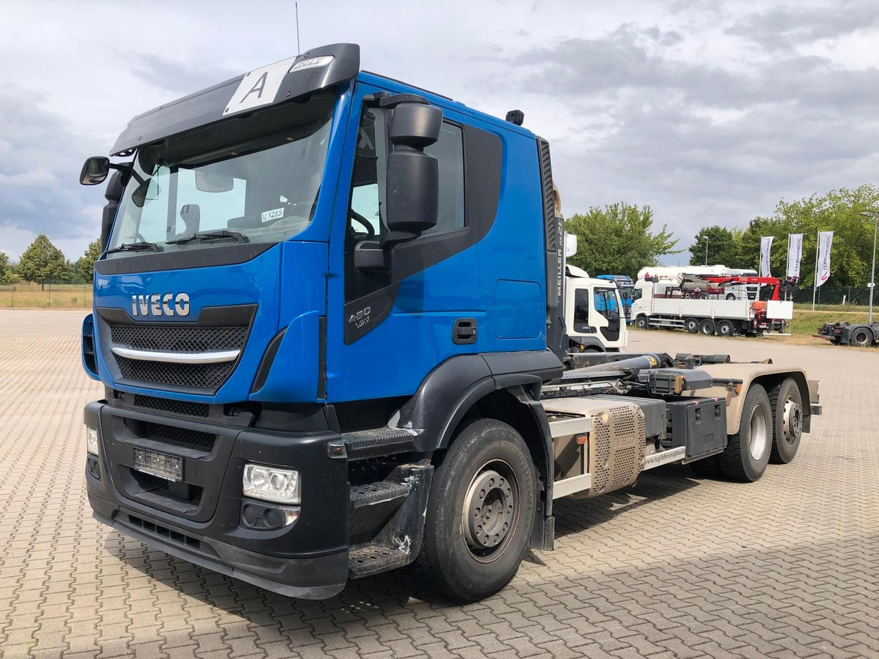 Iveco X-Way 480 Intarder*AHK*Lenk/LiftAchse*Meiller - Horgos rakodó teherautó: 1 kép. Iveco X-Way 480 Intarder*AHK*Lenk/LiftAchse*Meiller - Horgos rakodó teherautó: 1 kép.