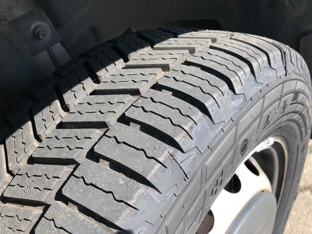 Dobozos kisteherautó Renault MASTER RED 3.5T*LBW*Klima*4.2m*AUCH MIETE: 16 kép.