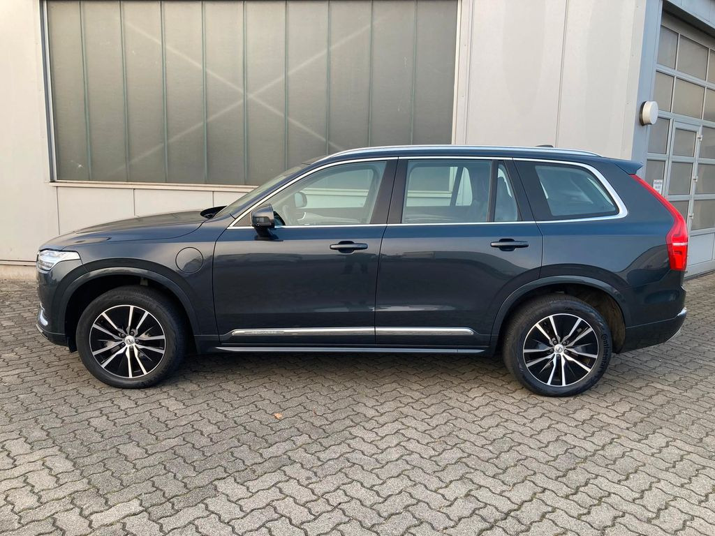 Volvo XC 90 T8 7-Sitzer Inscr. Expr. Recharge AWD Volvo XC 90 T8 7-Sitzer Inscr. Expr. Recharge AWD - Terepjáró/ SUV: 3 kép. Volvo XC 90 T8 7-Sitzer Inscr. Expr. Recharge AWD Volvo XC 90 T8 7-Sitzer Inscr. Expr. Recharge AWD - Terepjáró/ SUV: 3 kép.