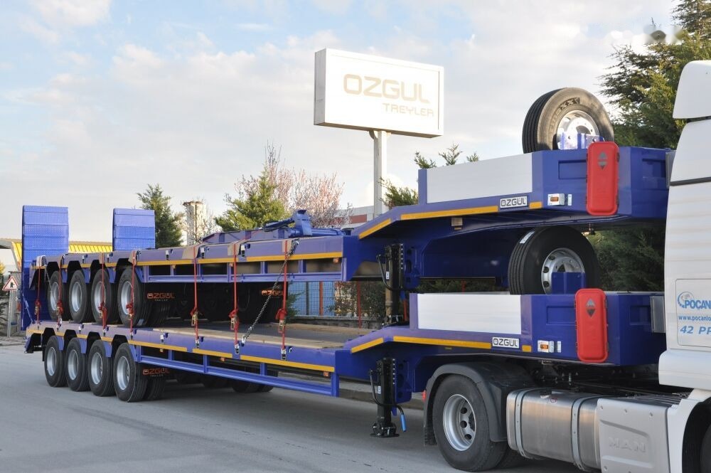 Özgül 4 AXLE LOWBED SEMI TRAILER - Félpótkocsi mélybölcsős: 2 kép. Özgül 4 AXLE LOWBED SEMI TRAILER - Félpótkocsi mélybölcsős: 2 kép.