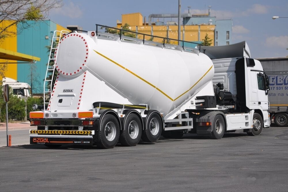 Özgül CEMENT BULKER SEMI TRAILER - Silós félpótkocsi: 3 kép. Özgül CEMENT BULKER SEMI TRAILER - Silós félpótkocsi: 3 kép.