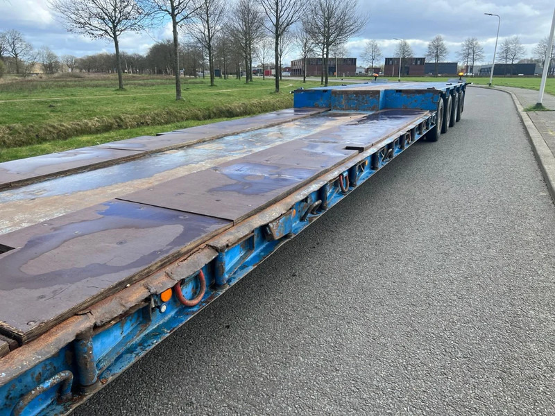 Goldhofer STZ VL44/80 - Félpótkocsi mélybölcsős: 4 kép. Goldhofer STZ VL44/80 - Félpótkocsi mélybölcsős: 4 kép.