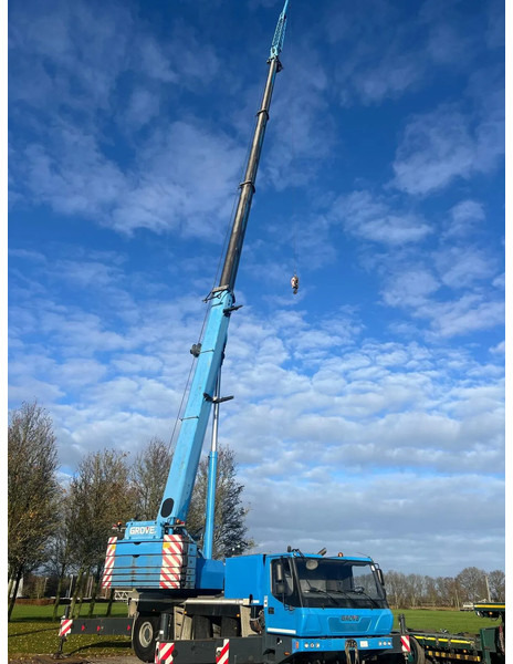 Grove GMK 4080-1 Mobile Crane - Darus autó: 5 kép. Grove GMK 4080-1 Mobile Crane - Darus autó: 5 kép.