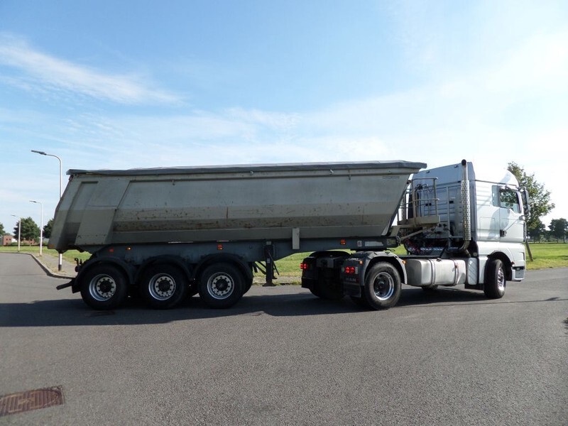 MAN TGA 18.440 4x4 - Nyergesvontató: 4 kép. MAN TGA 18.440 4x4 - Nyergesvontató: 4 kép.