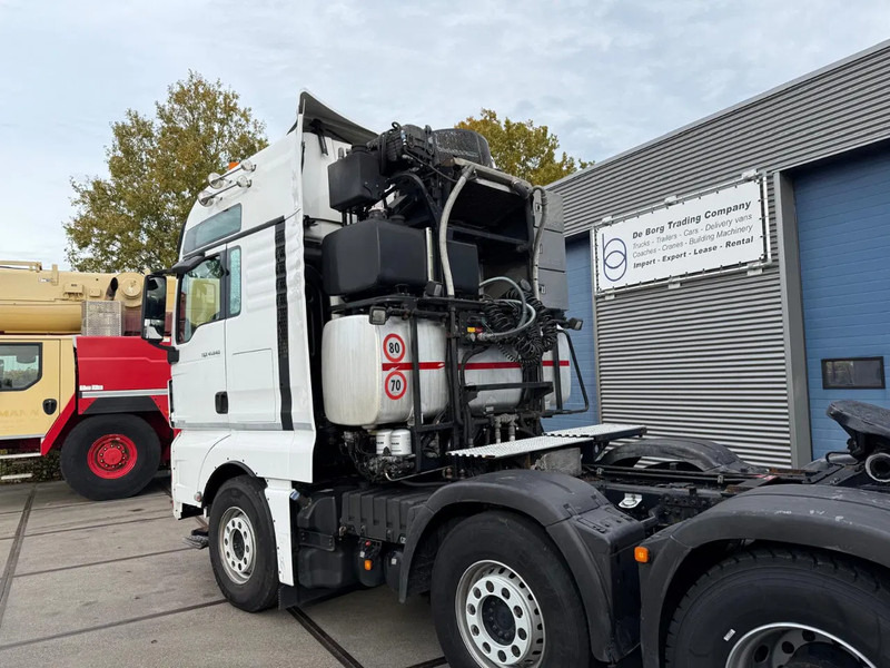 MAN TGX 41.640 BBS 41.640 8x4/4 BBS - Nyergesvontató: 3 kép. MAN TGX 41.640 BBS 41.640 8x4/4 BBS - Nyergesvontató: 3 kép.