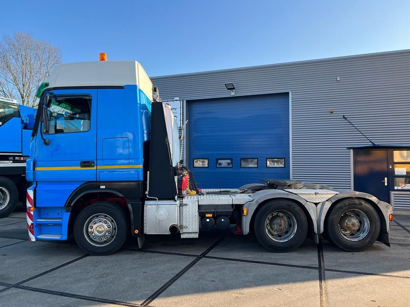 Mercedes-Benz Actros 2648 L 6x4 - Nyergesvontató: 3 kép. Mercedes-Benz Actros 2648 L 6x4 - Nyergesvontató: 3 kép.