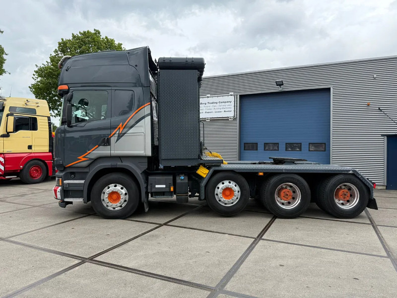 Scania R580 V8 8x4/4 HNA - Nyergesvontató: 1 kép. Scania R580 V8 8x4/4 HNA - Nyergesvontató: 1 kép.