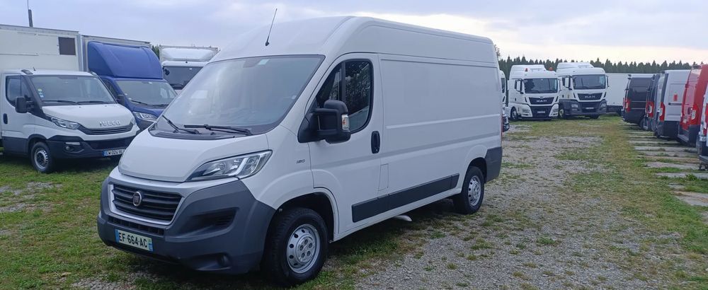Fiat Ducato - Furgon: 2 kép. Fiat Ducato - Furgon: 2 kép.
