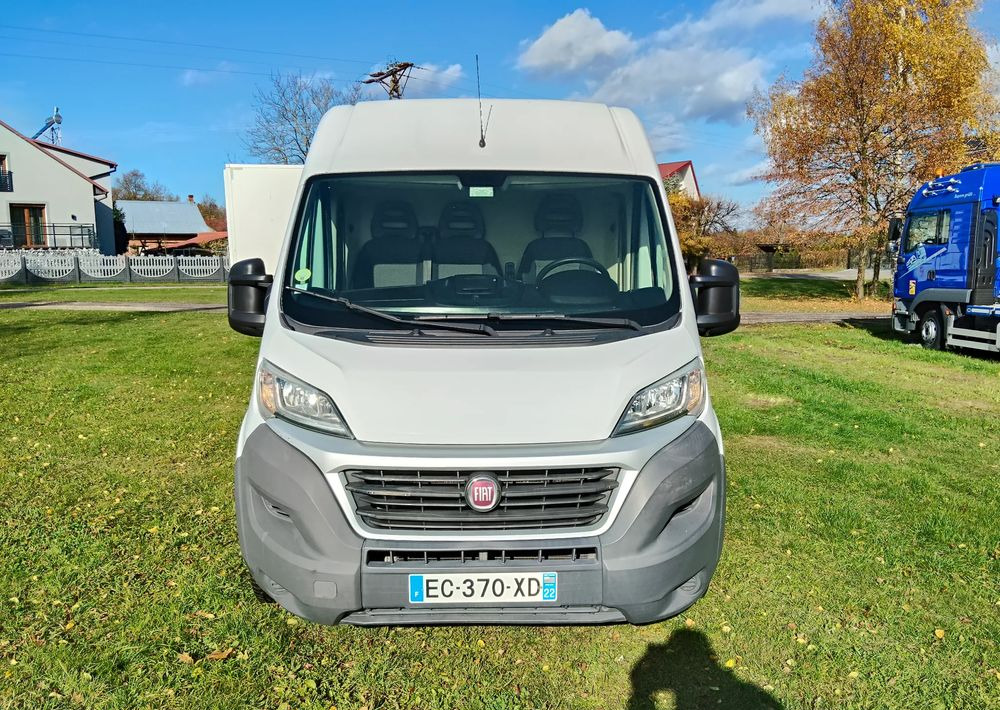 Fiat Ducato - Furgon: 3 kép. Fiat Ducato - Furgon: 3 kép.