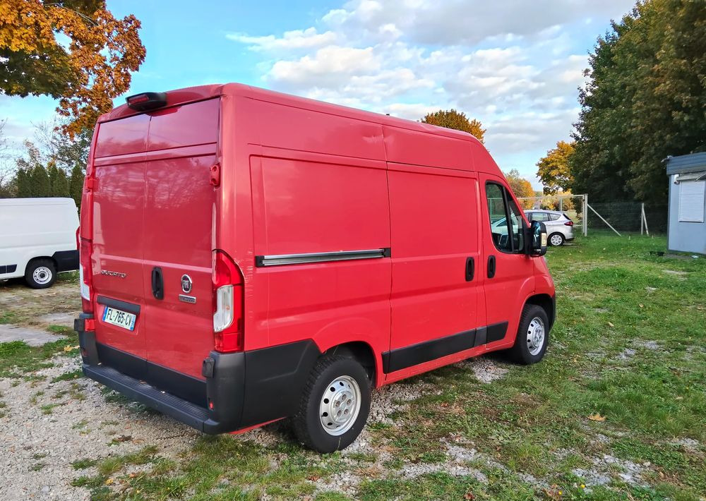 Fiat Ducato - Furgon: 3 kép. Fiat Ducato - Furgon: 3 kép.