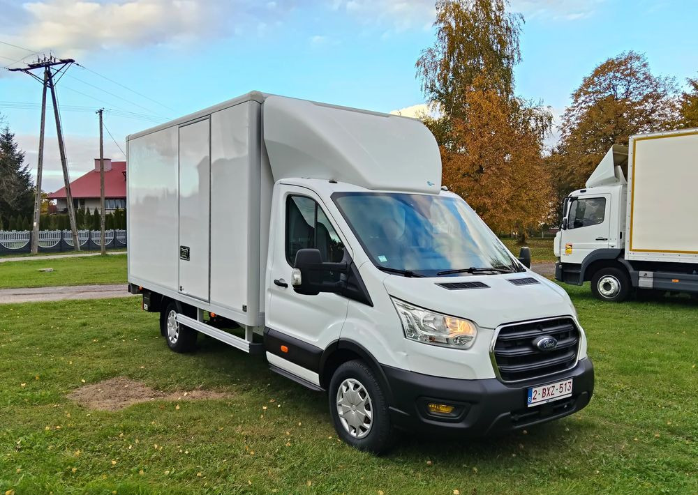 Ford Transit - Dobozos kisteherautó: 1 kép. Ford Transit - Dobozos kisteherautó: 1 kép.