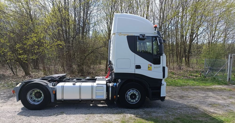 Iveco Stralis - Nyergesvontató: 4 kép. Iveco Stralis - Nyergesvontató: 4 kép.