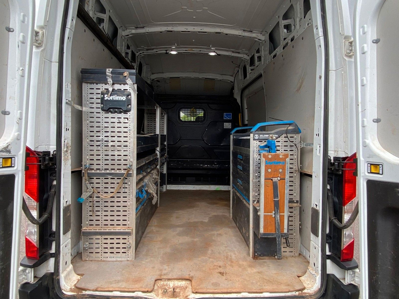 Furgon Ford Transit 350 L2 Trend Werkstattausbau: 6 kép.