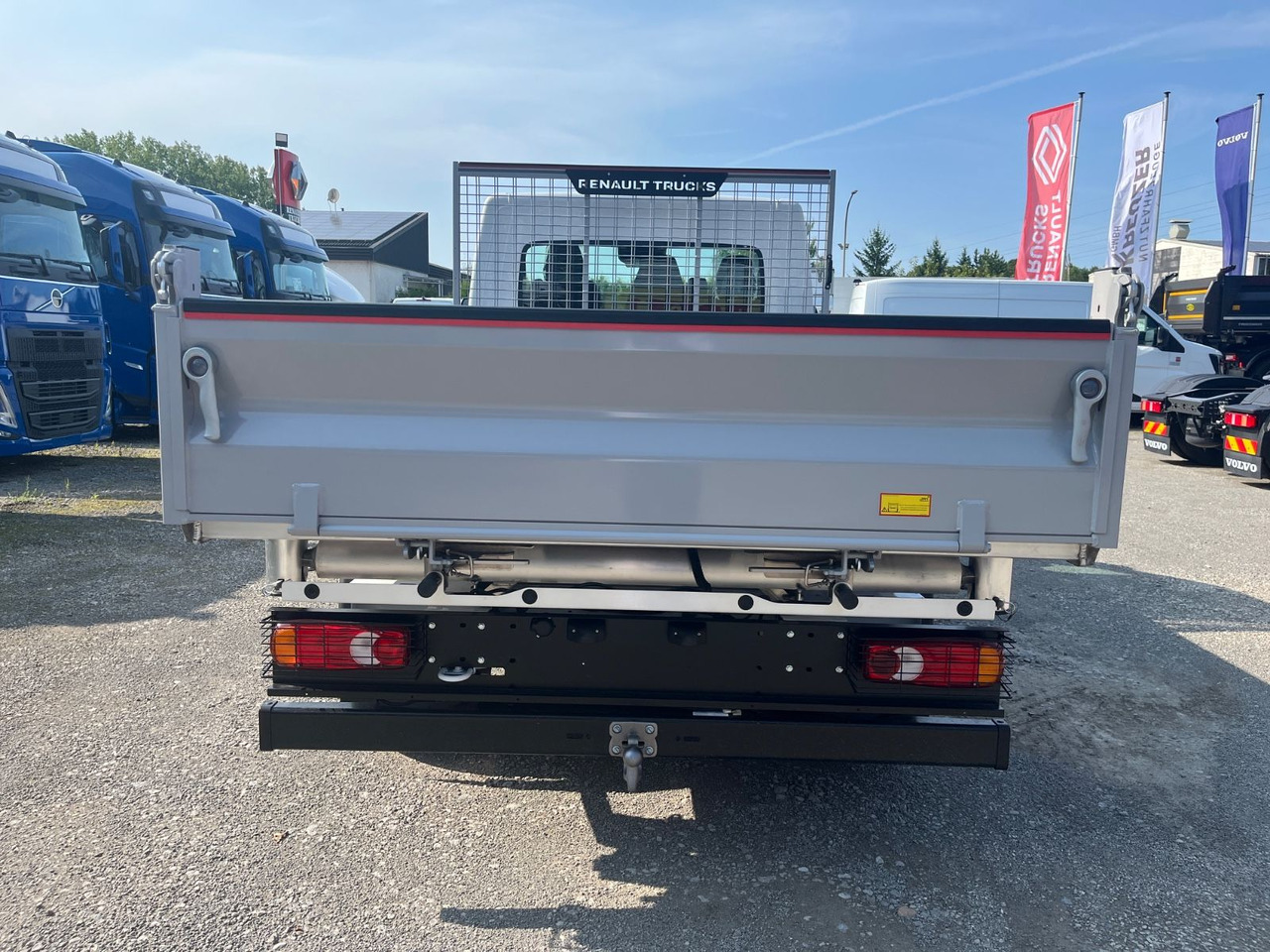 Renault MASTER ELEKTRO DREISEITENKIPPER - Billenőplatós kisteherautó, Elektromos kisteherautó: 5 kép. Renault MASTER ELEKTRO DREISEITENKIPPER - Billenőplatós kisteherautó, Elektromos kisteherautó: 5 kép.