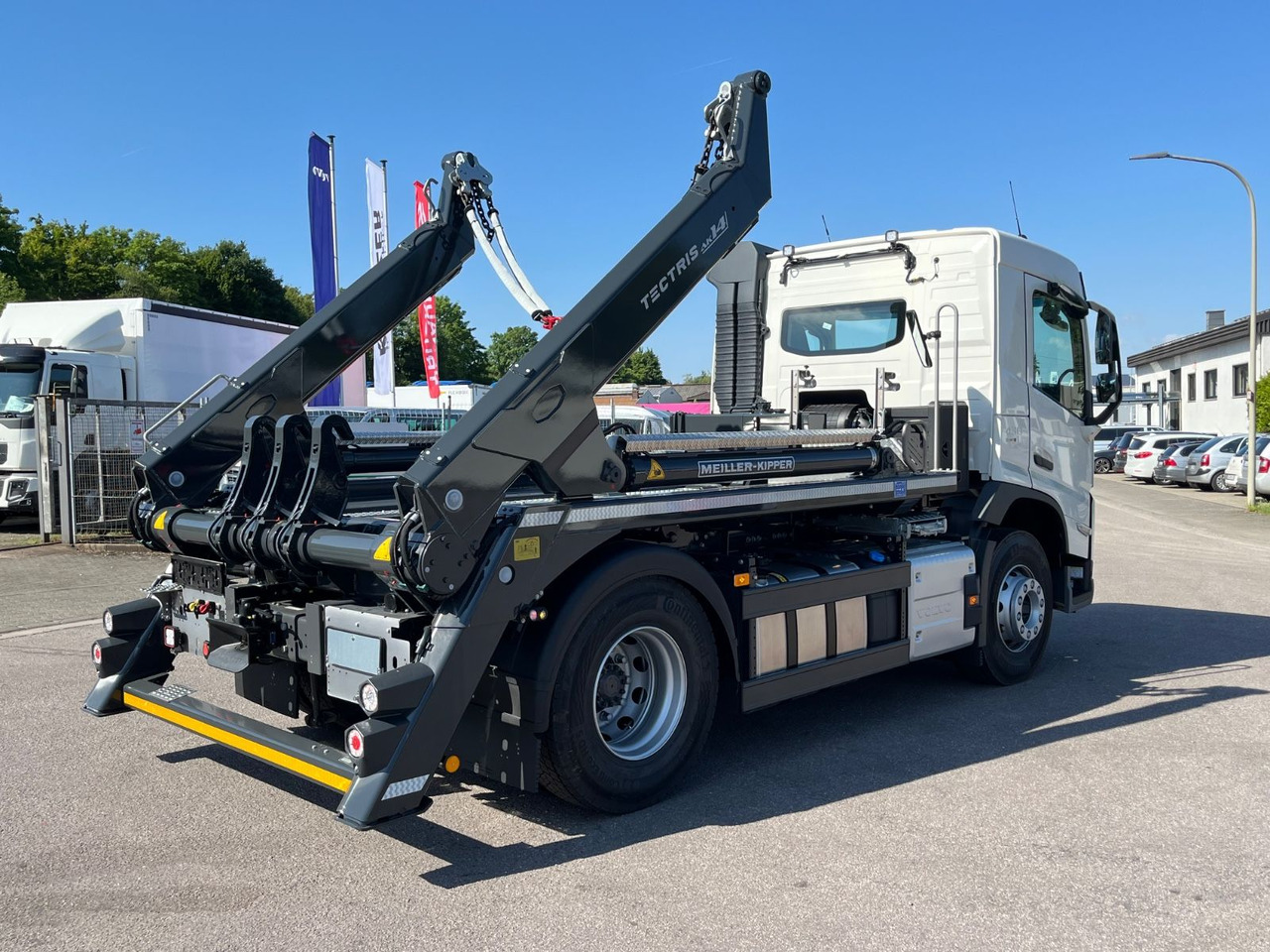 Volvo FM430 Meiller AK14 Absetzkipper - Billenőplatós teherautó: 5 kép. Volvo FM430 Meiller AK14 Absetzkipper - Billenőplatós teherautó: 5 kép.