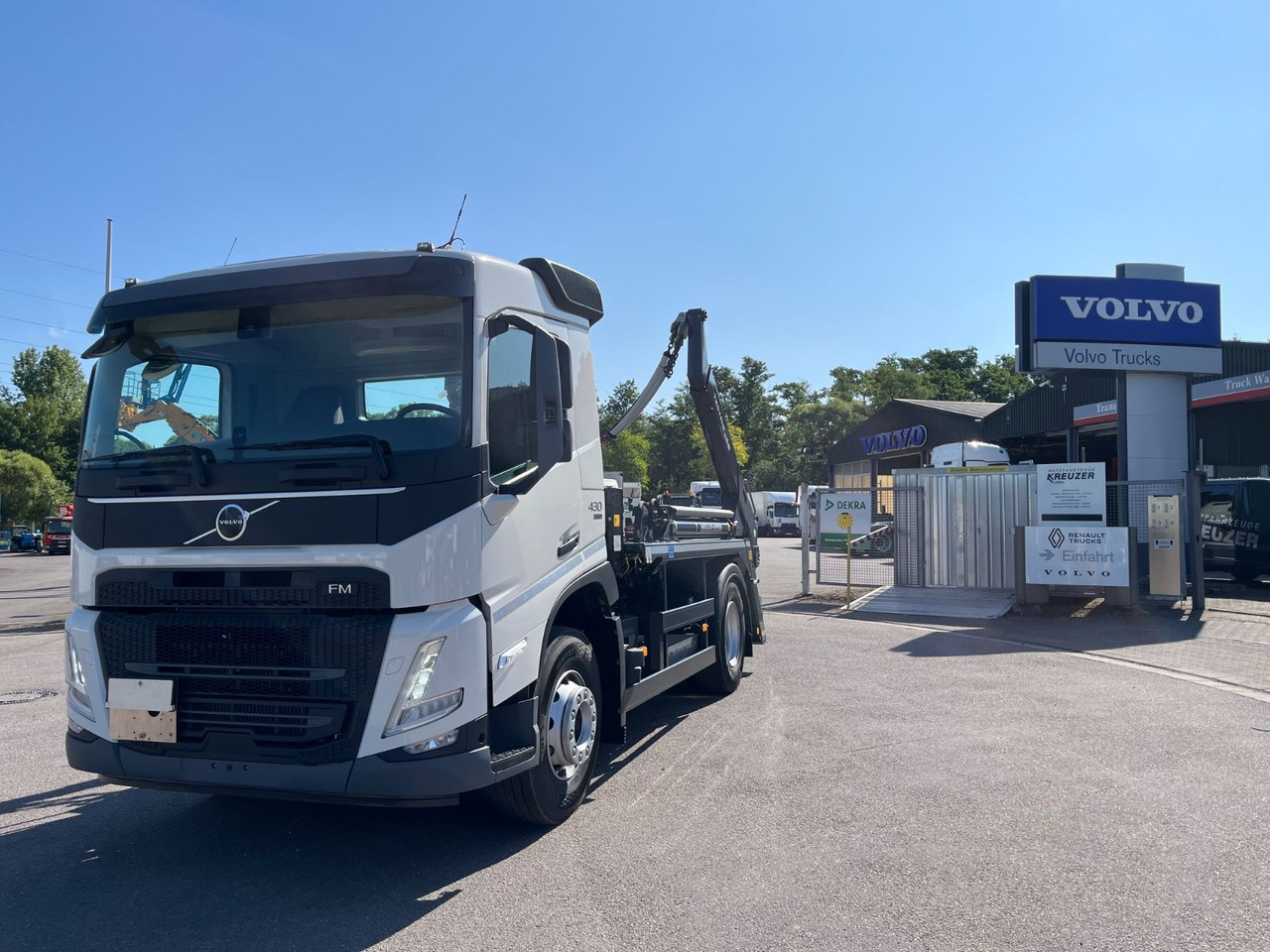 Volvo FM430 Meiller AK14 Absetzkipper - Billenőplatós teherautó: 1 kép. Volvo FM430 Meiller AK14 Absetzkipper - Billenőplatós teherautó: 1 kép.