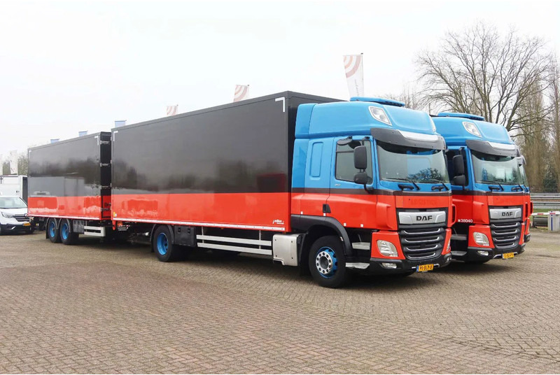DAF CF 410 Bakwagen + trailer 2x Dhollandia 2000 KG klep - Dobozos felépítményű teherautó: 2 kép. DAF CF 410 Bakwagen + trailer 2x Dhollandia 2000 KG klep - Dobozos felépítményű teherautó: 2 kép.
