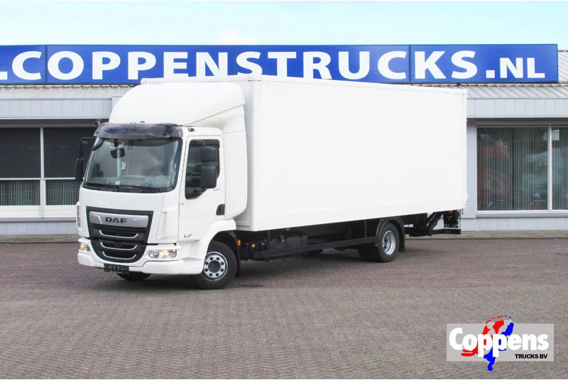 DAF LF 230 Bak+Klep Dhollandia 1500 kg Euro 6 - Dobozos felépítményű teherautó: 1 kép. DAF LF 230 Bak+Klep Dhollandia 1500 kg Euro 6 - Dobozos felépítményű teherautó: 1 kép.