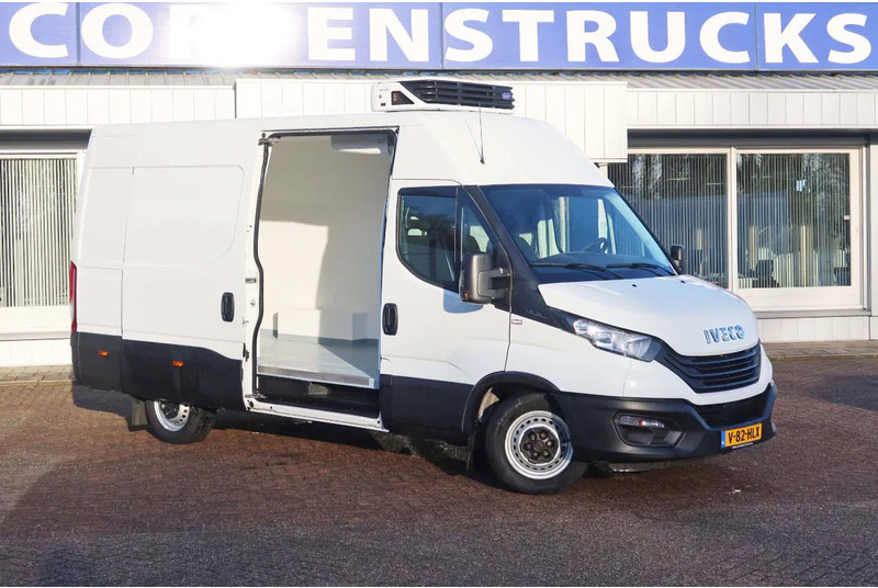 Iveco Daily 35S16 Koel/Vries L2/H2 Carrier Xarios 350 Koel/Vries/Verwarmen + nachtaansluiting 220 volt - Hűtős kisteherautó: 3 kép. Iveco Daily 35S16 Koel/Vries L2/H2 Carrier Xarios 350 Koel/Vries/Verwarmen + nachtaansluiting 220 volt - Hűtős kisteherautó: 3 kép.