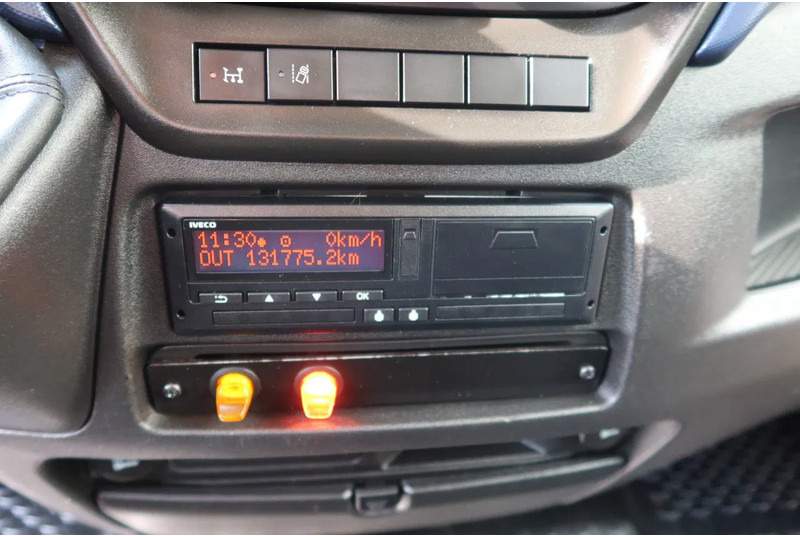 Iveco Daily 50C16 Recovery truck, bergingswagen, Afsleepwagen - Vontató: 4 kép. Iveco Daily 50C16 Recovery truck, bergingswagen, Afsleepwagen - Vontató: 4 kép.