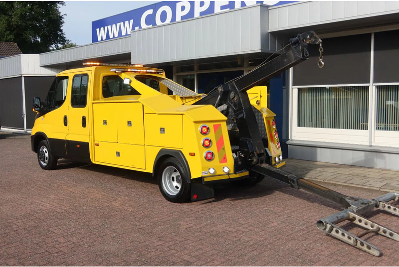 Iveco Daily 50C16 Recovery truck, bergingswagen, Afsleepwagen - Vontató: 3 kép. Iveco Daily 50C16 Recovery truck, bergingswagen, Afsleepwagen - Vontató: 3 kép.