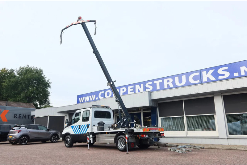 Iveco Daily 70 C16 Recovery-truck,Bergingswagen, Apschlep. 7 Persoosn ALS NIEUW. - Vontató: 2 kép. Iveco Daily 70 C16 Recovery-truck,Bergingswagen, Apschlep. 7 Persoosn ALS NIEUW. - Vontató: 2 kép.