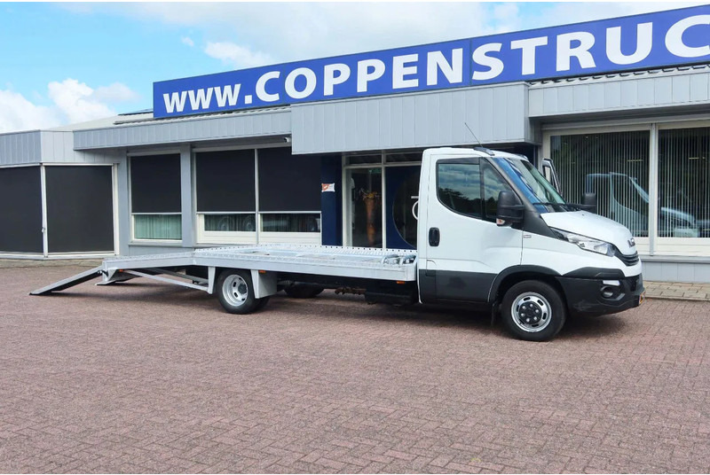 Iveco 40 C 18 Luchtering 3.0 L motor Tijhof opbouw - Kisteherautó: 2 kép. Iveco 40 C 18 Luchtering 3.0 L motor Tijhof opbouw - Kisteherautó: 2 kép.