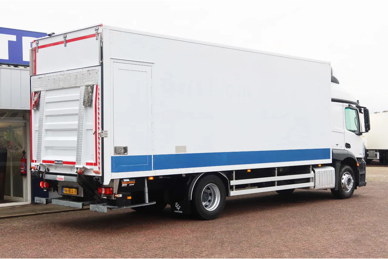 Mercedes-Benz Actros 1924 L Bak + Dhollandia klep 2000 KG + extra accu set. - Dobozos felépítményű teherautó: 3 kép. Mercedes-Benz Actros 1924 L Bak + Dhollandia klep 2000 KG + extra accu set. - Dobozos felépítményű teherautó: 3 kép.