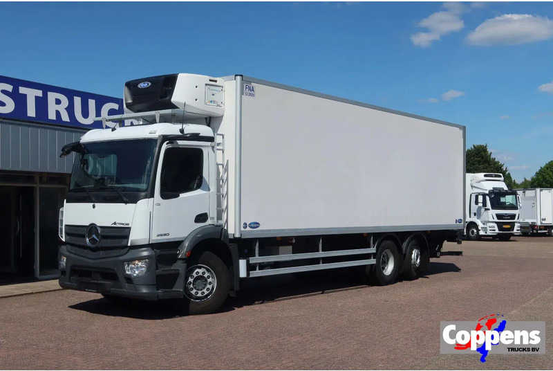 Mercedes-Benz Actros 2530L Koel/Vries 4 Stuks in Voorraad! - Hűtős teherautó: 1 kép. Mercedes-Benz Actros 2530L Koel/Vries 4 Stuks in Voorraad! - Hűtős teherautó: 1 kép.