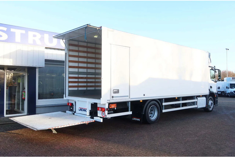 Mercedes-Benz Antos 2127 L Bak+Klep Dhollandia 2.000 kg, Geisoleerd dak - Dobozos felépítményű teherautó: 3 kép. Mercedes-Benz Antos 2127 L Bak+Klep Dhollandia 2.000 kg, Geisoleerd dak - Dobozos felépítményű teherautó: 3 kép.