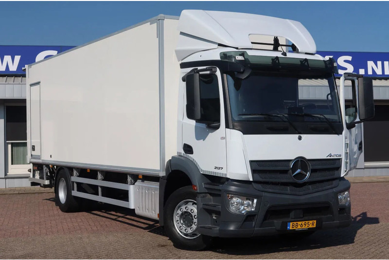 Mercedes-Benz Antos 2127 L Bak + klep 2000 kg Euro 6 - Dobozos felépítményű teherautó: 2 kép. Mercedes-Benz Antos 2127 L Bak + klep 2000 kg Euro 6 - Dobozos felépítményű teherautó: 2 kép.
