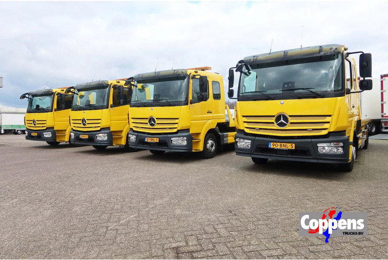 Mercedes-Benz Atego 1221 L Takel wagen 6 Persoons - Vontató: 1 kép. Mercedes-Benz Atego 1221 L Takel wagen 6 Persoons - Vontató: 1 kép.