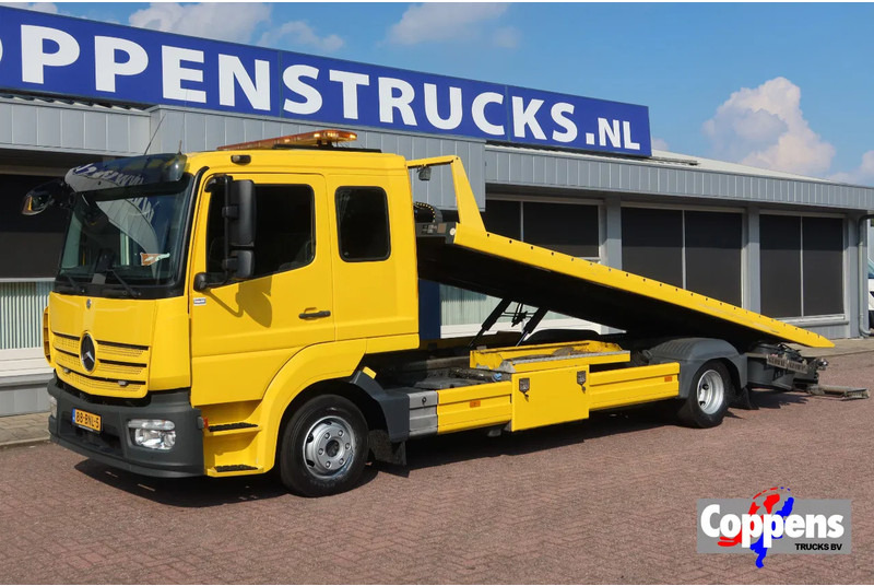 Mercedes-Benz Atego 1221 L Takelwagen 6 persoons - Vontató: 1 kép. Mercedes-Benz Atego 1221 L Takelwagen 6 persoons - Vontató: 1 kép.
