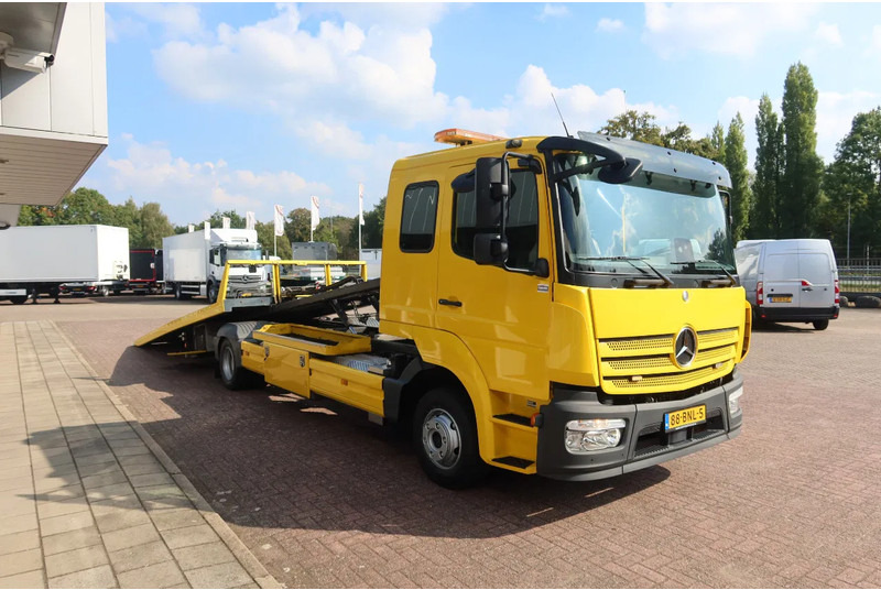 Mercedes-Benz Atego 1221 L Takelwagen 6 persoons - Vontató: 2 kép. Mercedes-Benz Atego 1221 L Takelwagen 6 persoons - Vontató: 2 kép.
