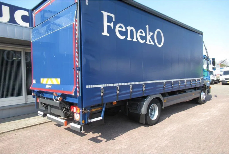 Mercedes-Benz Atego 1318L Euro 6 - Ponyvás teherautó: 3 kép. Mercedes-Benz Atego 1318L Euro 6 - Ponyvás teherautó: 3 kép.