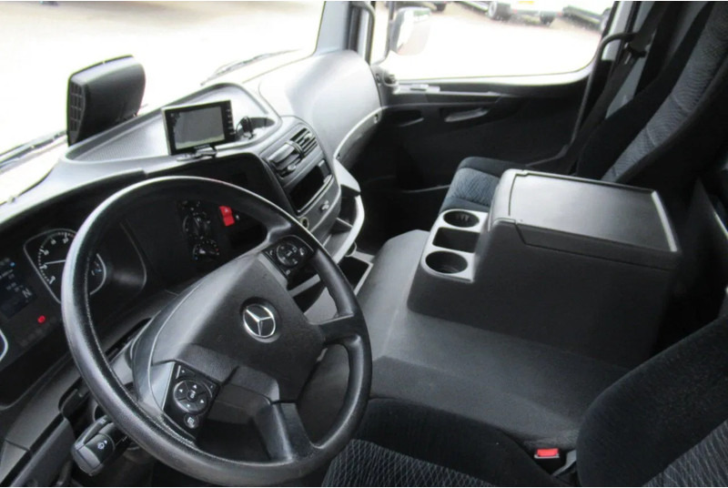 Mercedes-Benz Atego Bak + klep Euro 6 1527 L - Dobozos felépítményű teherautó: 5 kép. Mercedes-Benz Atego Bak + klep Euro 6 1527 L - Dobozos felépítményű teherautó: 5 kép.