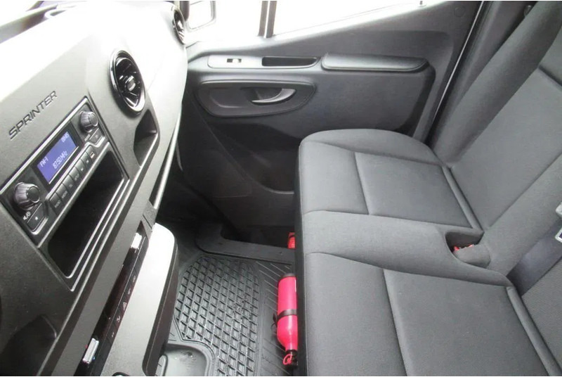 Mercedes-Benz Sprinter 314 CDI Koel/Vries/ verwarmen 220 volt nachtaansluiting - Hűtős kisteherautó: 5 kép. Mercedes-Benz Sprinter 314 CDI Koel/Vries/ verwarmen 220 volt nachtaansluiting - Hűtős kisteherautó: 5 kép.