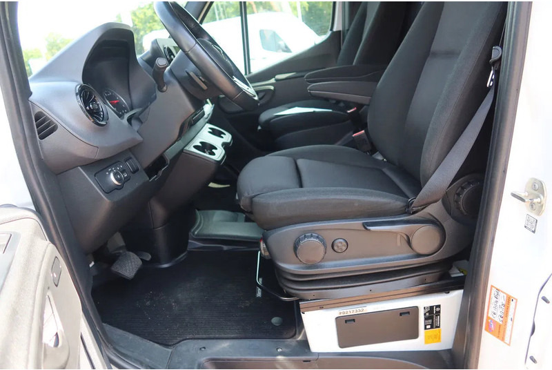 Mercedes-Benz Sprinter 317 Koel/Vries L2/H2 220 Volt stekker - Hűtős kisteherautó: 5 kép. Mercedes-Benz Sprinter 317 Koel/Vries L2/H2 220 Volt stekker - Hűtős kisteherautó: 5 kép.