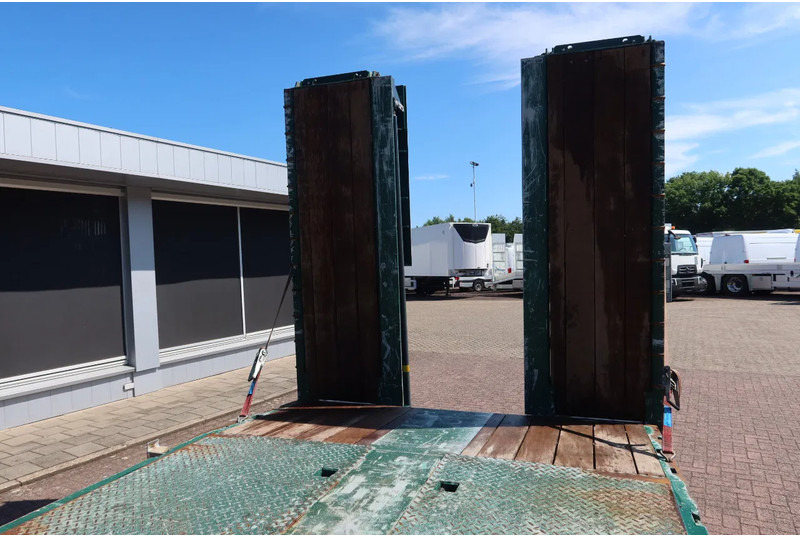 Nooteboom Semidieplader + Hydraulisch Rampen - Félpótkocsi mélybölcsős: 4 kép. Nooteboom Semidieplader + Hydraulisch Rampen - Félpótkocsi mélybölcsős: 4 kép.