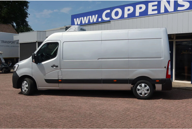 Renault Master Koel/Vries/Verwarmen + 220 volt stekker Carrier Xarios 350 machine BPM vrij - Hűtős kisteherautó: 3 kép. Renault Master Koel/Vries/Verwarmen + 220 volt stekker Carrier Xarios 350 machine BPM vrij - Hűtős kisteherautó: 3 kép.