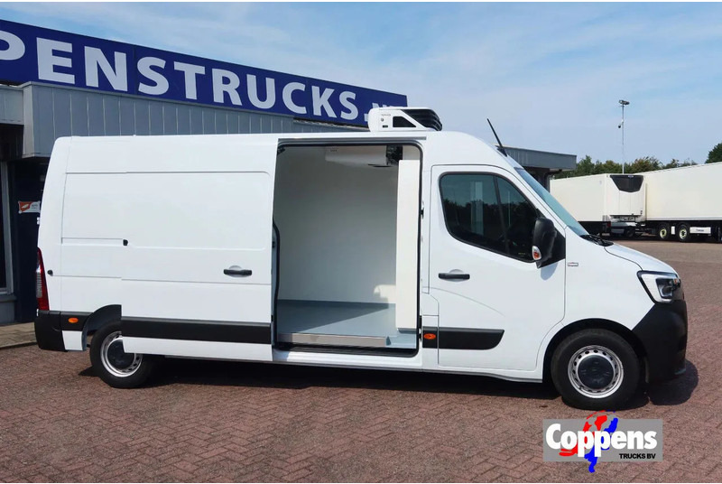 Renault Master Koel/Vries/Verwarmen Met nachtaansluiting 220 Volt Carrier Xarios 350 BPM vrij - Hűtős kisteherautó: 1 kép. Renault Master Koel/Vries/Verwarmen Met nachtaansluiting 220 Volt Carrier Xarios 350 BPM vrij - Hűtős kisteherautó: 1 kép.