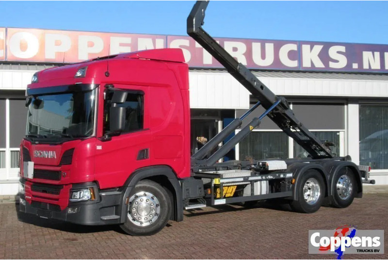Scania P450 6x2 Euro 6 - Horgos rakodó teherautó: 1 kép. Scania P450 6x2 Euro 6 - Horgos rakodó teherautó: 1 kép.
